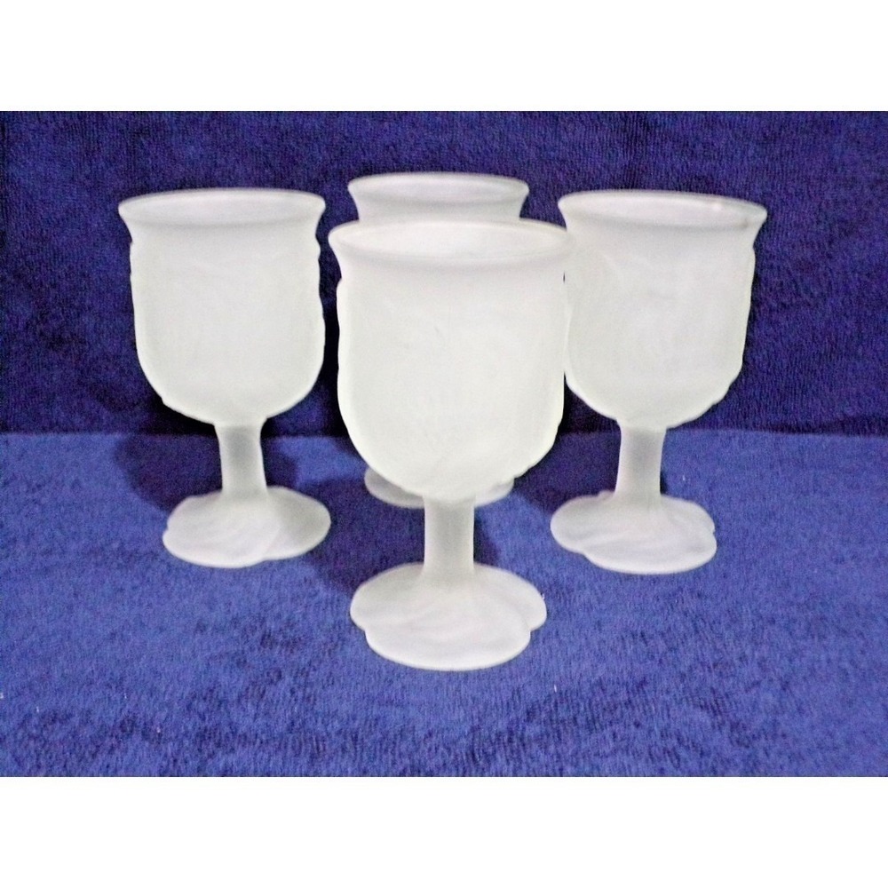 Vintage Avon Stemmed Water Goblets Frosted Flowers Collection 1979 Set of 4